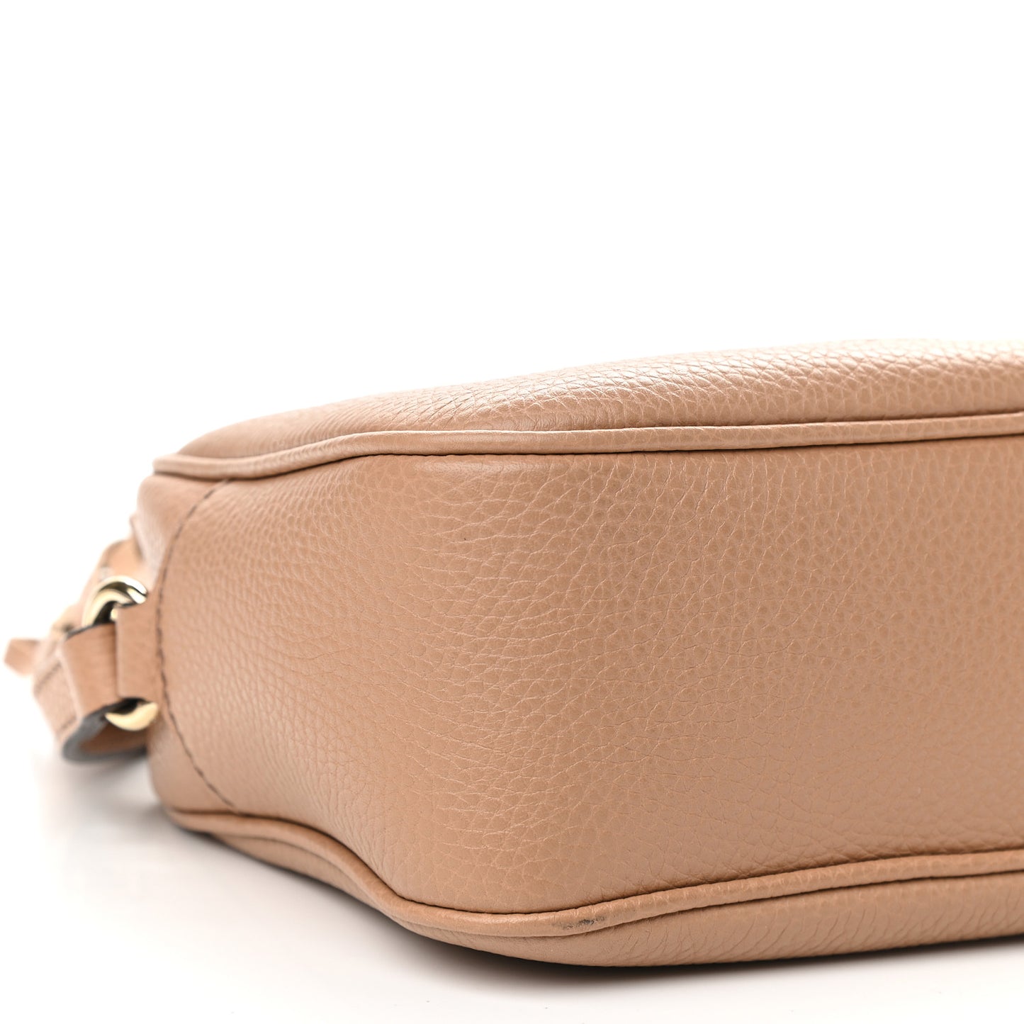 Pebbled Calfskin Small Soho Disco Bag Camelia