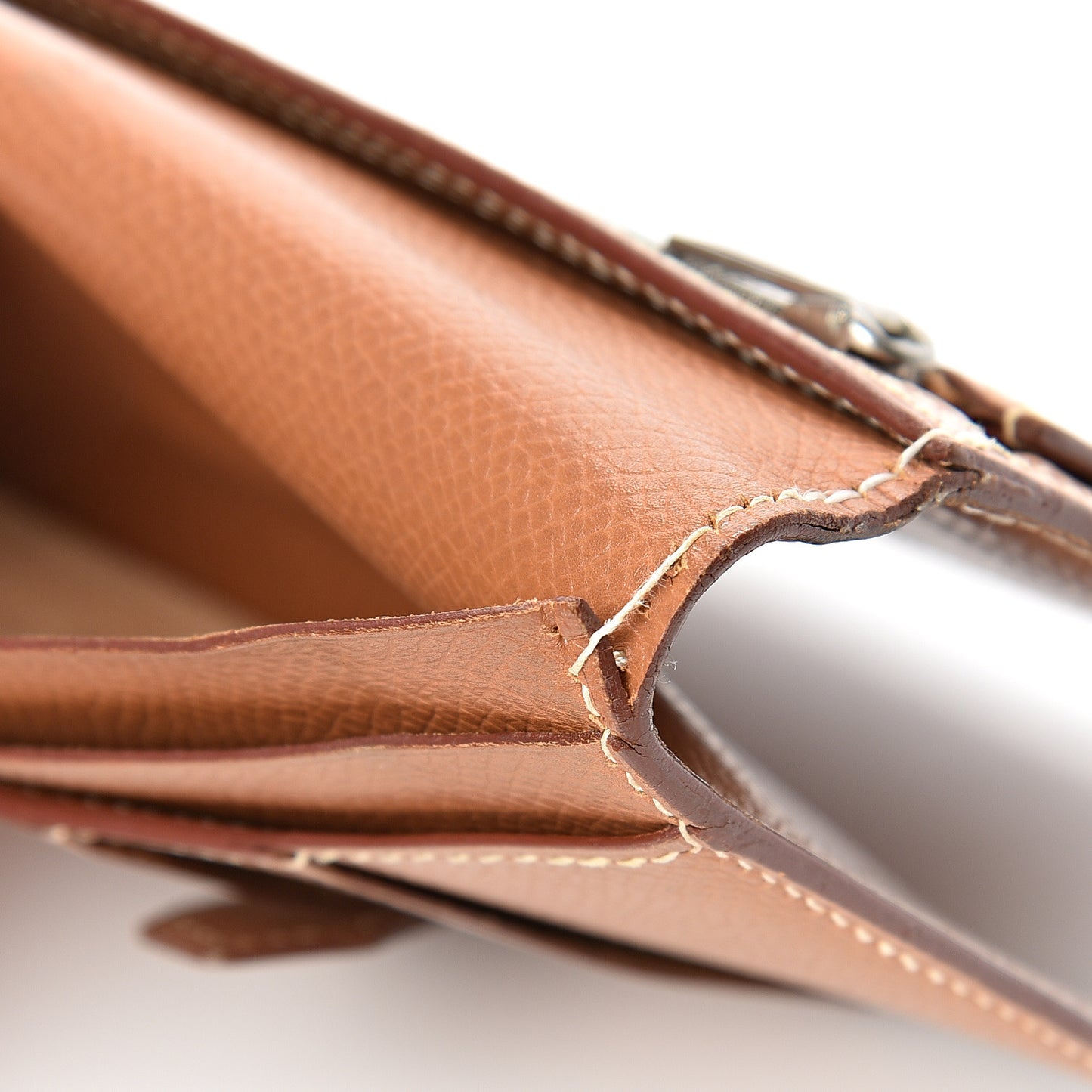 Epsom Bearn Wallet Gold