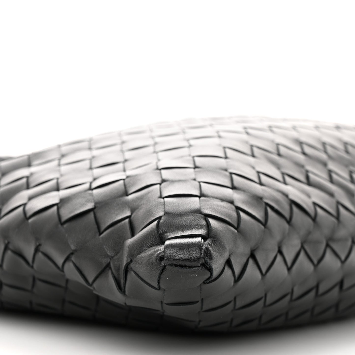 Calfskin Intrecciato Small Hop Black