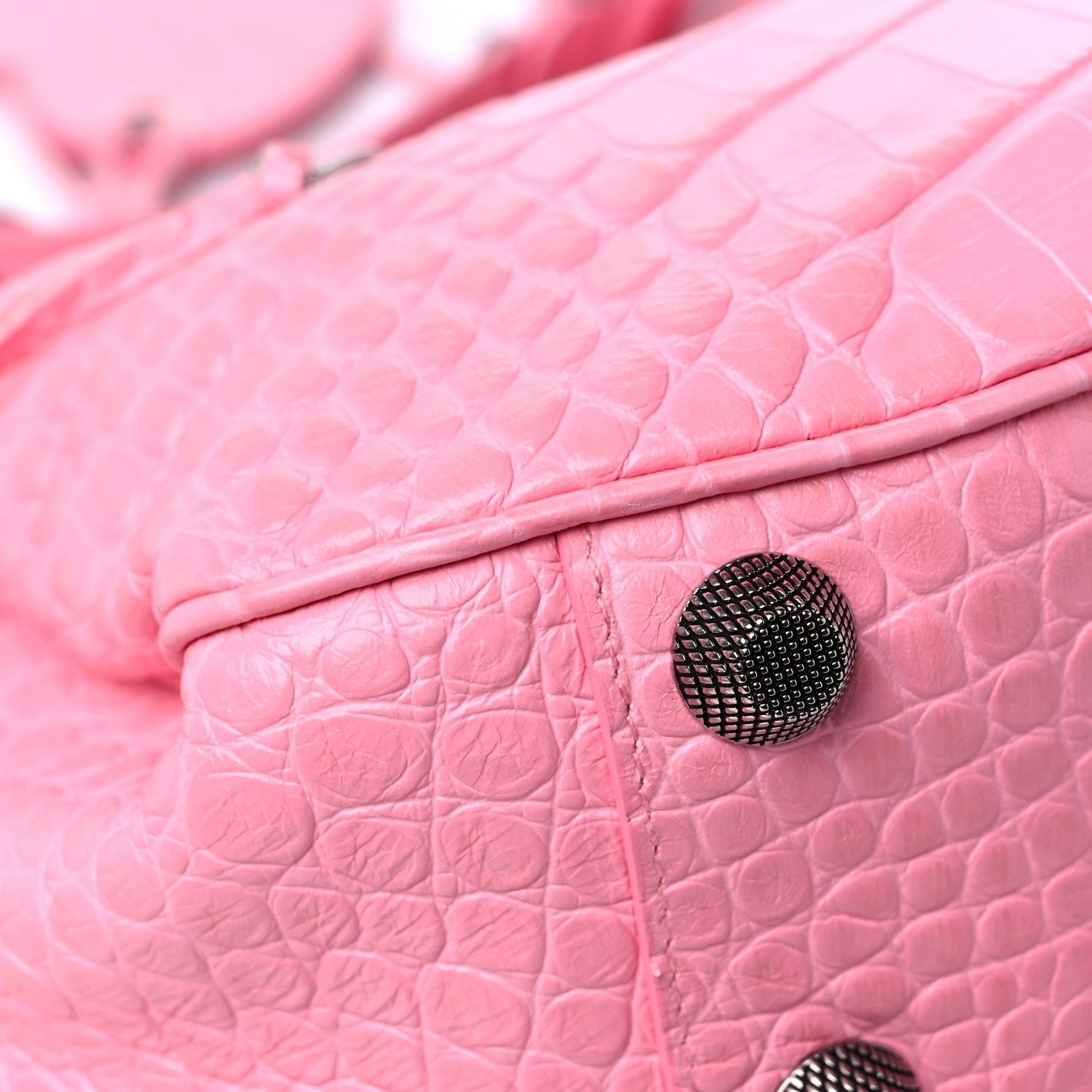 Balenciaga Extra Supple Calfskin Crocodile Embossed Small Le Cagole Shoulder Bag Sweet Pink 10 of 13
