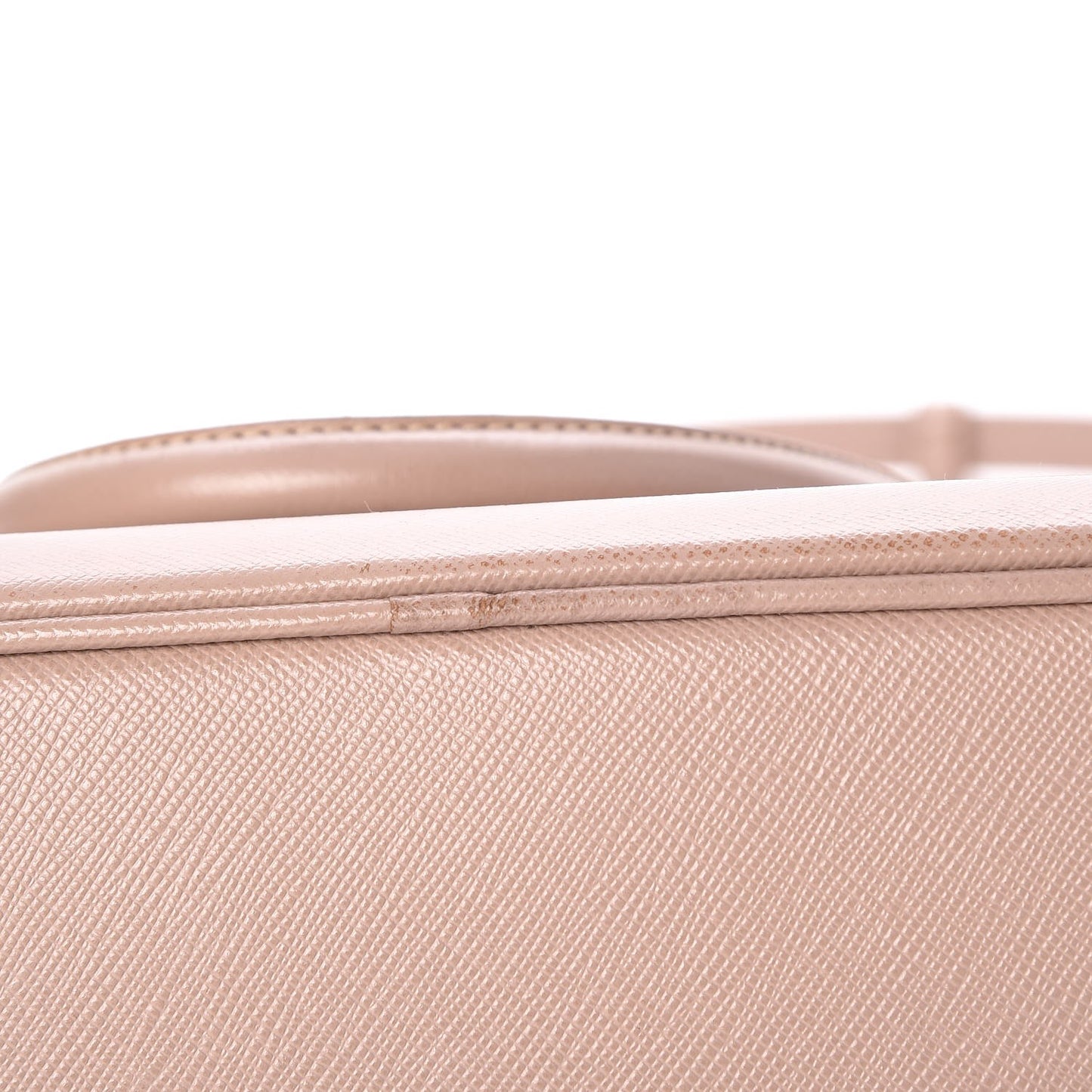 Saffiano Medium Galleria Double Zip Tote Cammeo