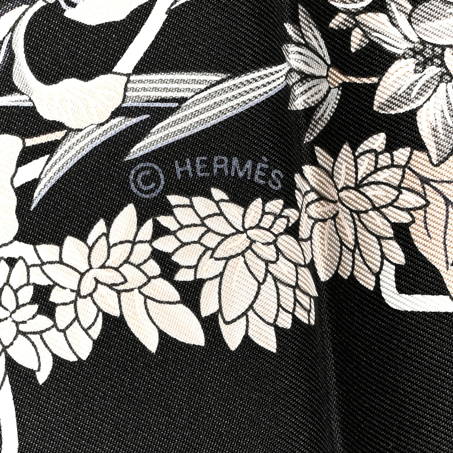 Silk Planifleurs Scarf 90 Black Gris Parchemin