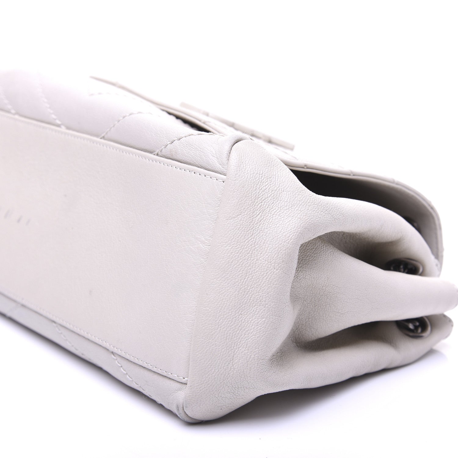 Saint Laurent Pebbled Lambskin Chevron Monogram Small Nolita White Vintage White Vintage 7 of 14