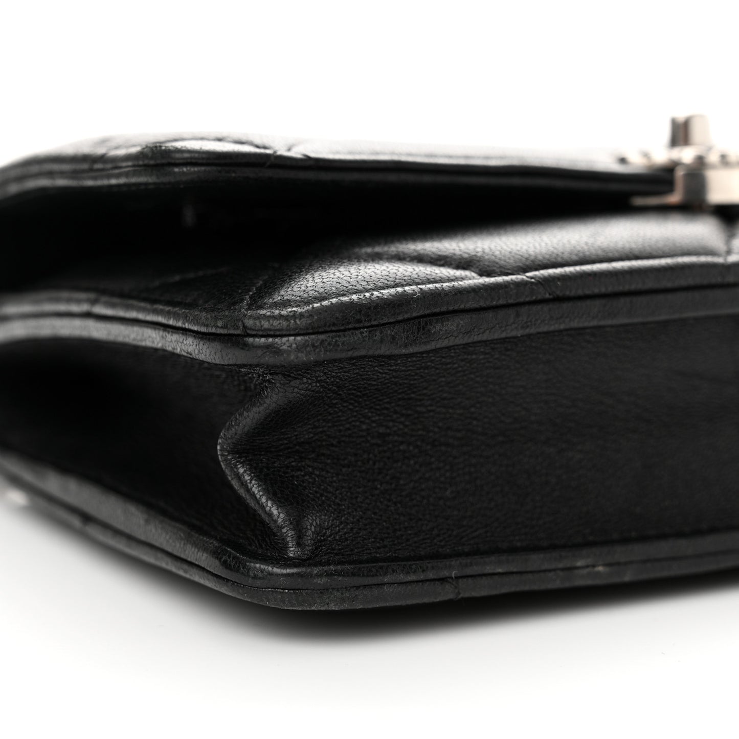 Lambskin Quilted Chanel 19 Wallet On Chain WOC Black