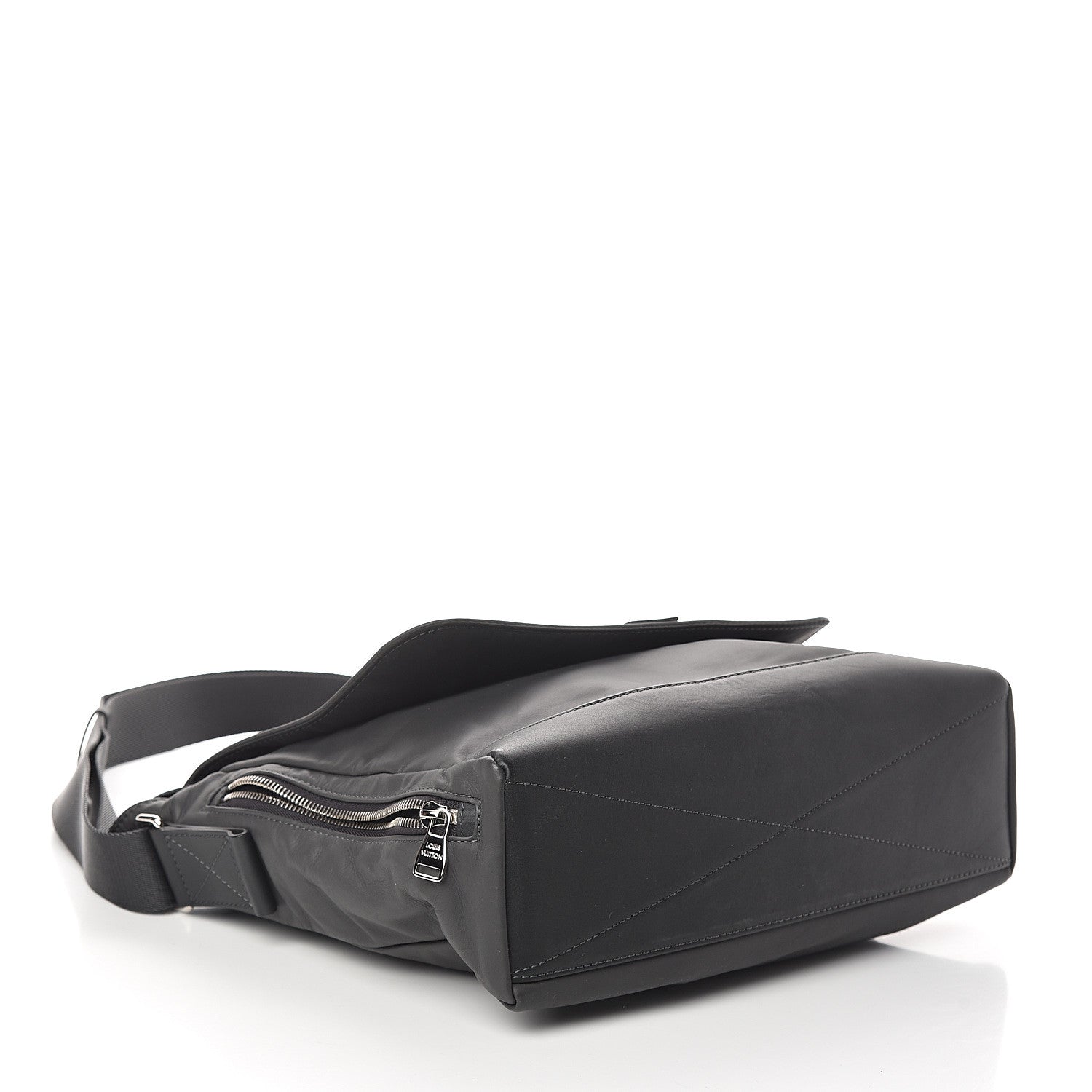 Louis Vuitton Calfskin Cross V Messenger Asphalt 3 of 8