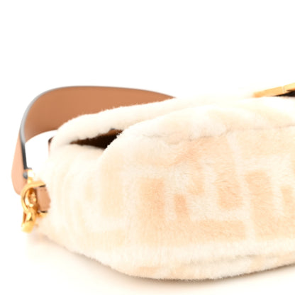 Fendi Shearling Vitello Dolce Macro FF 1974 Baguette White Ice Cuoio Miele Scuro 8 of 9