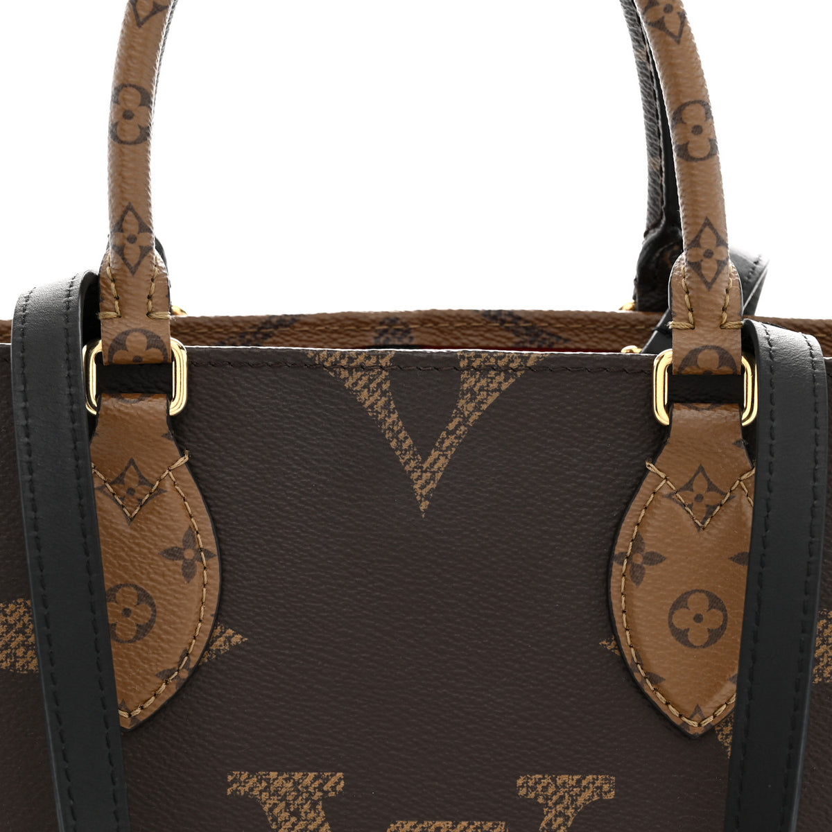 Reverse Monogram Giant Onthego MM