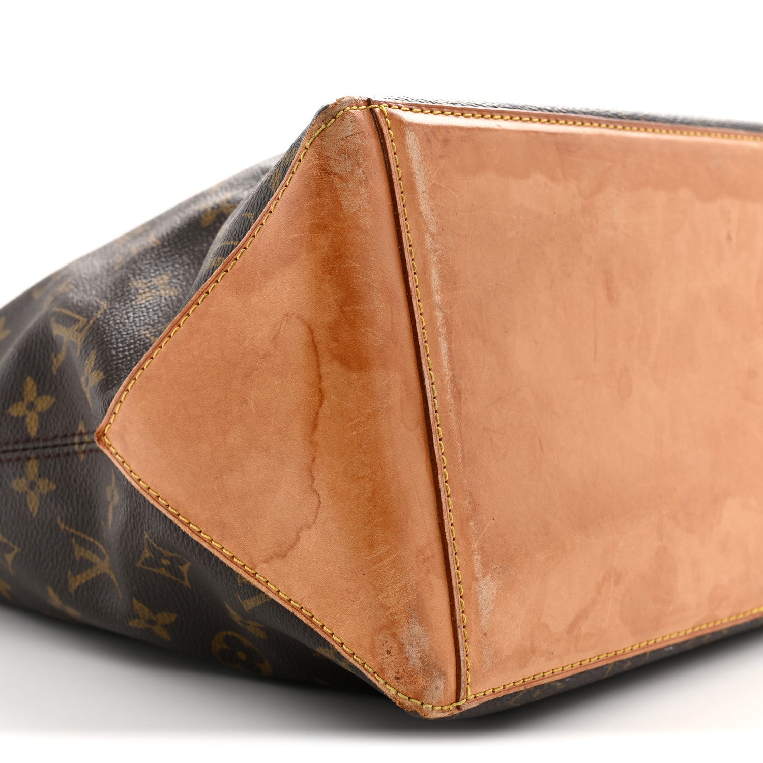 Louis Vuitton Monogram Cabas Mezzo 8 of 13