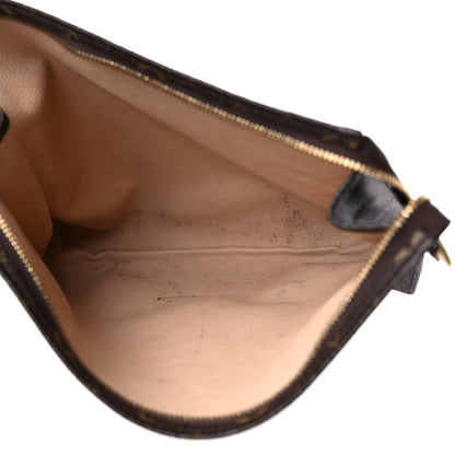 Louis Vuitton Monogram Toiletry Pouch 26 5 of 14
