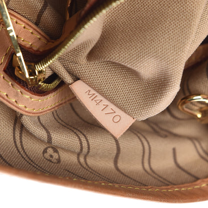 Louis Vuitton Monogram Delightful MM 8 of 12