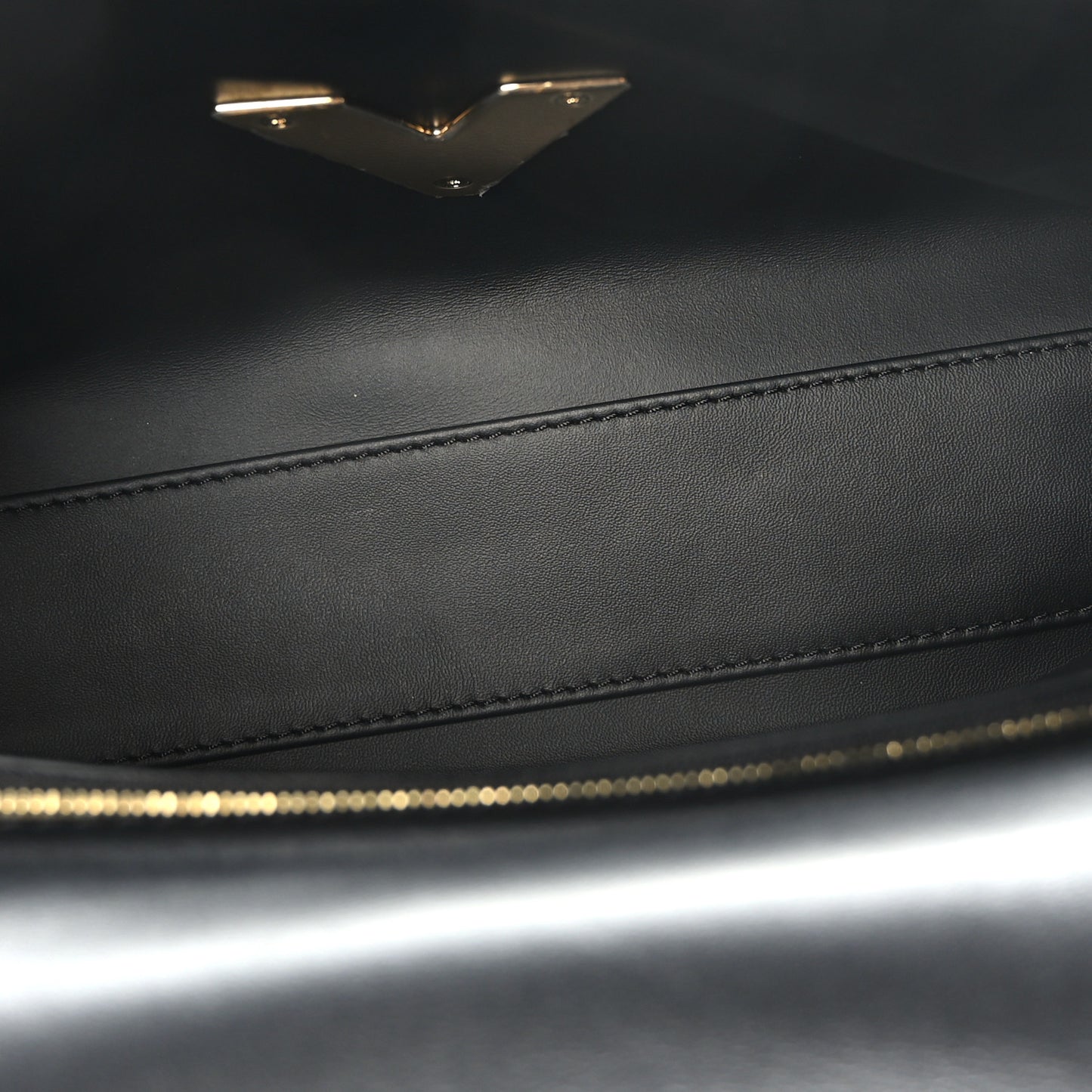 Lambskin Malletage Top Handle GO-14 GM Black