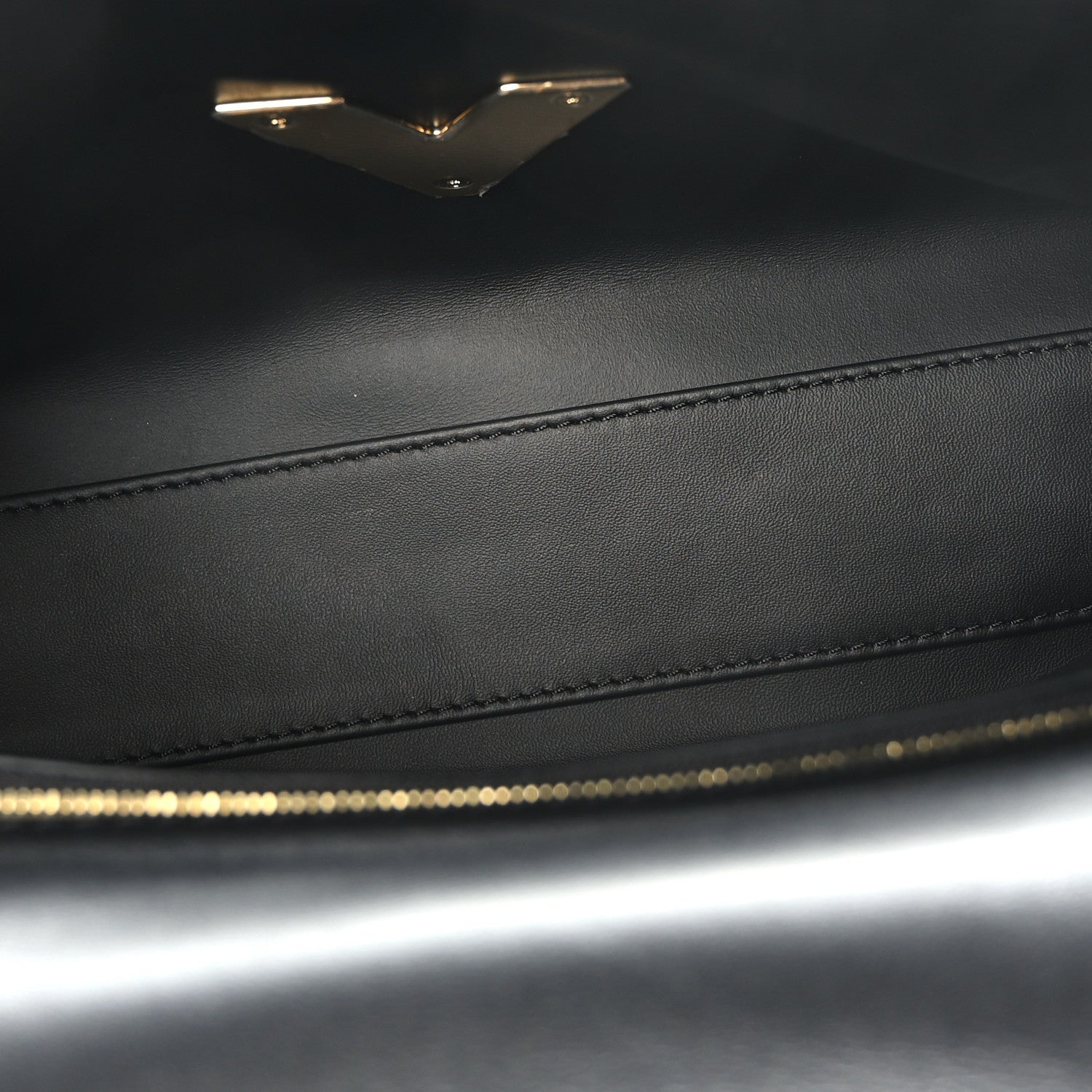 Louis Vuitton Lambskin Malletage Top Handle GO-14 GM Black 6 of 9