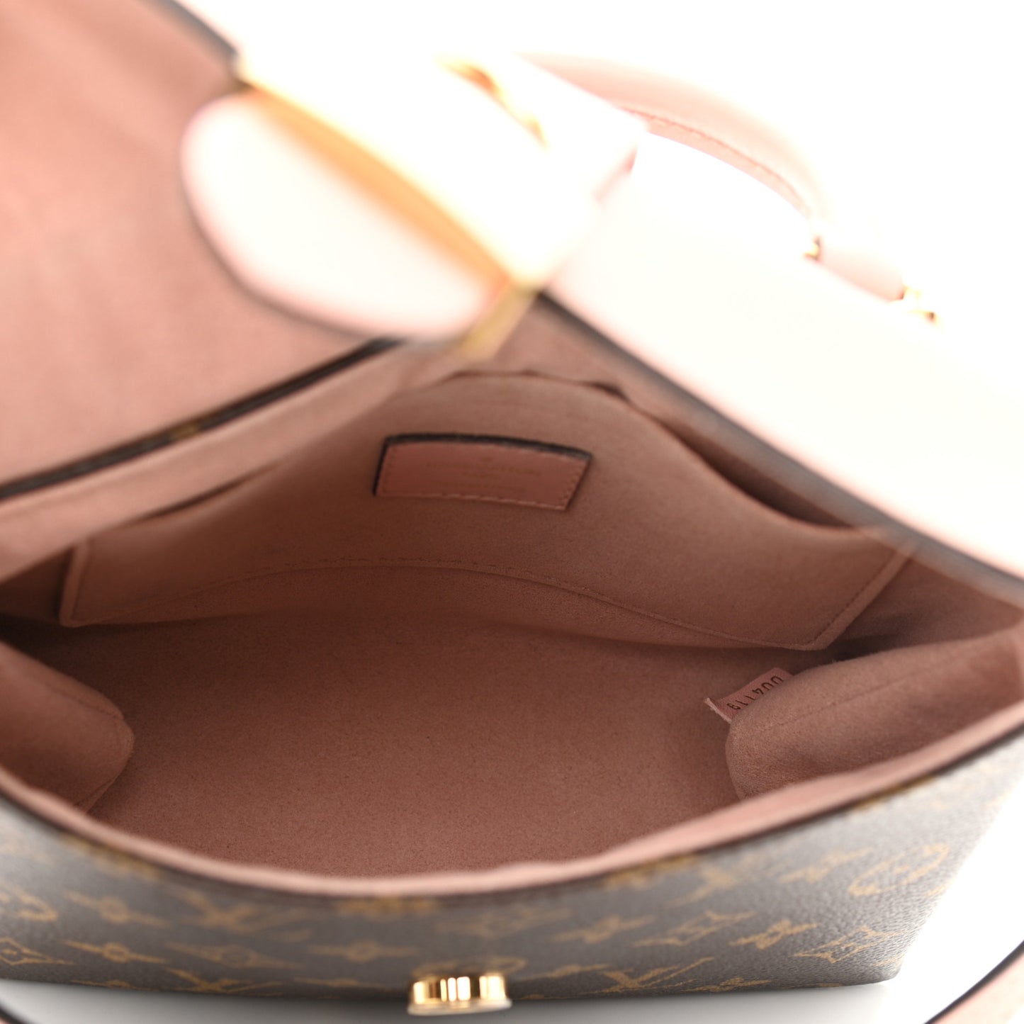 Monogram Locky BB Rose Poudre