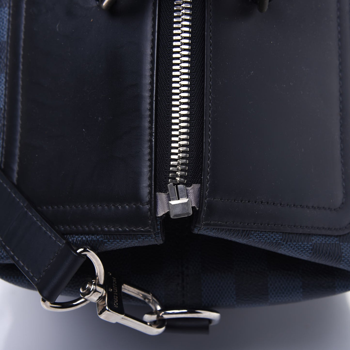Damier Cobalt Neo Greenwich