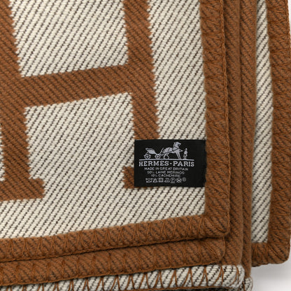 Hermes Wool Cashmere Avalon Blanket Ecru Camel 3 of 3