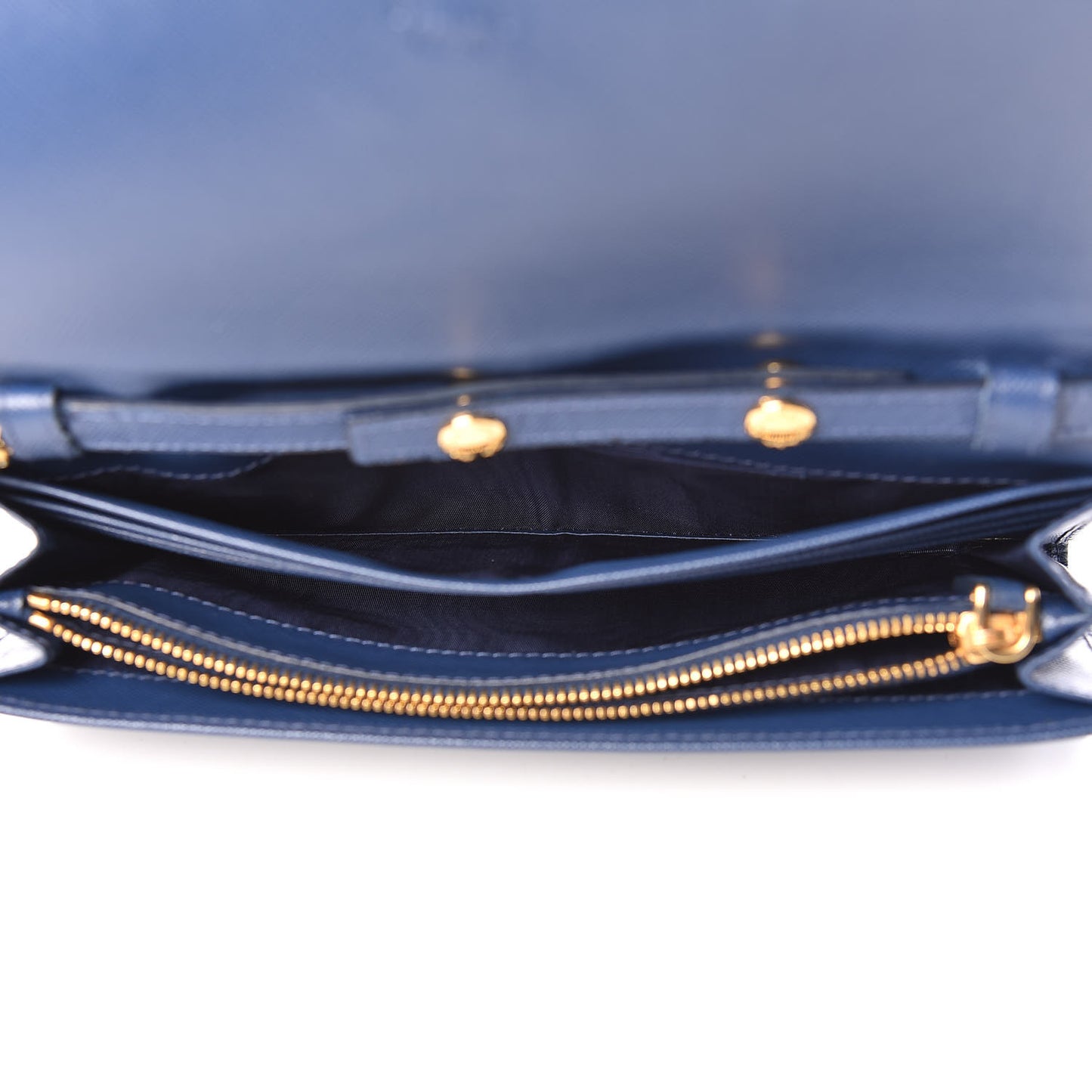 Saffiano Metal Oro Chain Wallet Bleuette