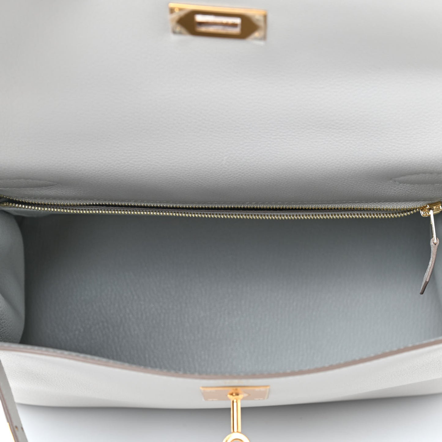 Evercolor Kelly Retourne 28 Gris Perle