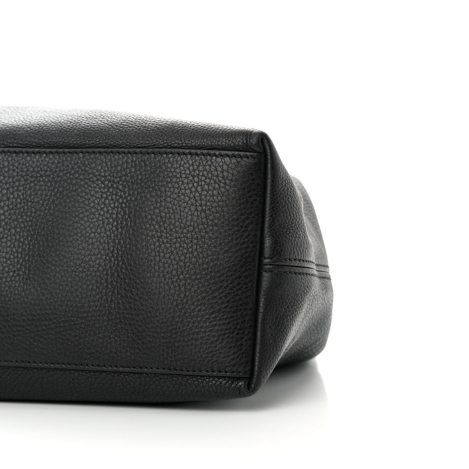 Gucci Pebbled Calfskin Medium Soho Chain Shoulder Bag Black 10 of 11