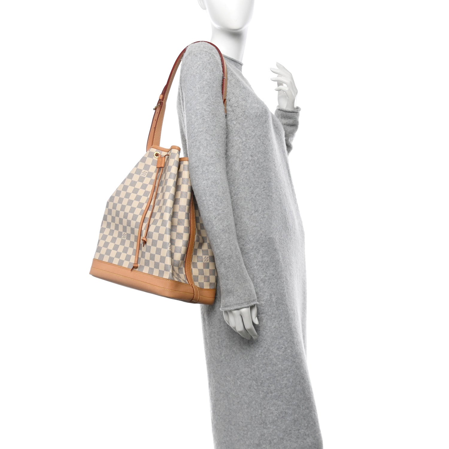 Louis Vuitton Damier Azur Noe 2 of 10