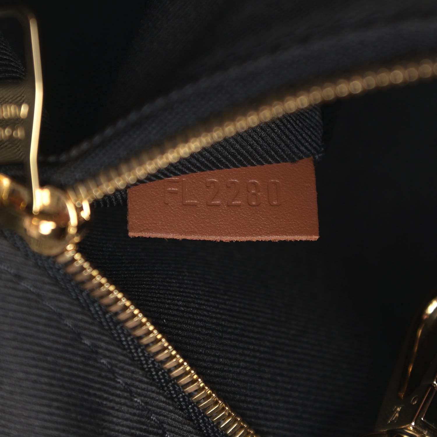 Louis Vuitton Reverse Monogram Dauphine Hobo PM 6 of 8