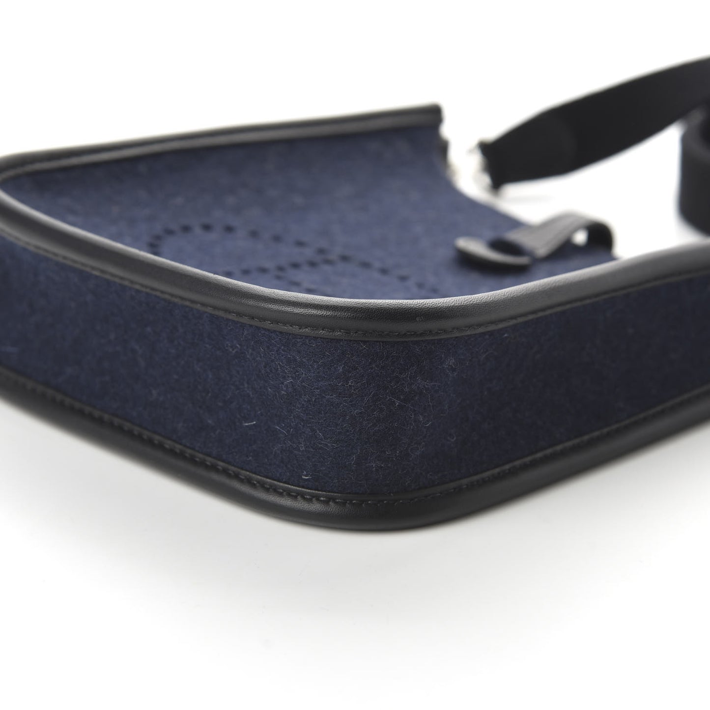 Swift Sangle Wooly Evelyne TPM Bleu Nuit Black