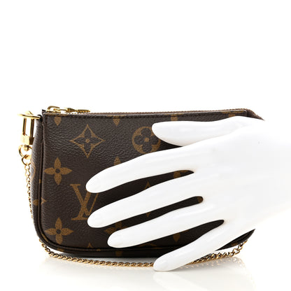 Louis Vuitton Monogram Mini Pochette Accessories 2 of 8