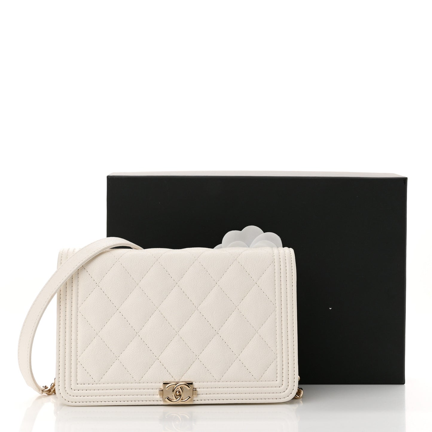 Caviar Quilted Boy Wallet On Chain WOC White