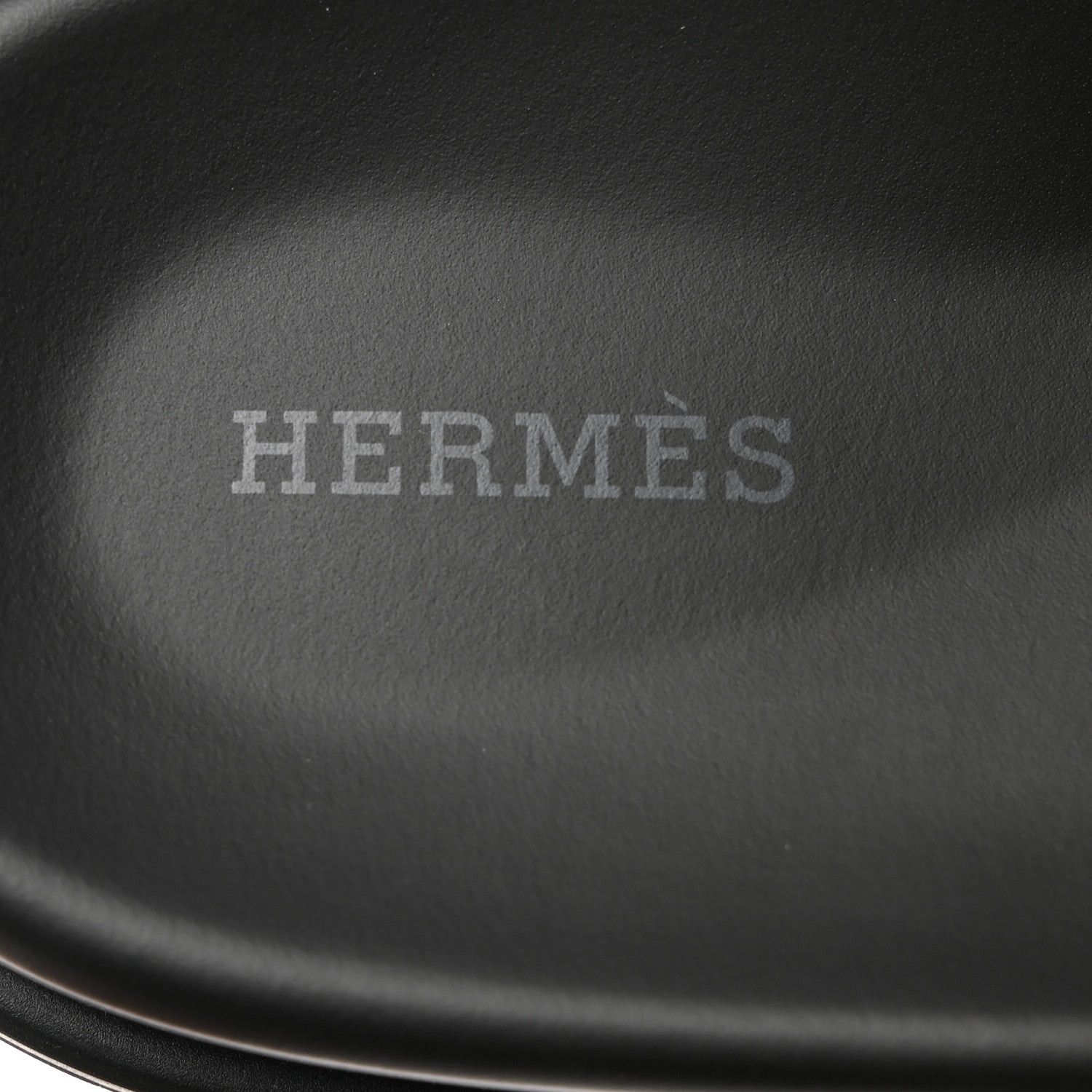 Hermes Calfskin Mens Chypre Sandals 43 Naturel 6 of 8
