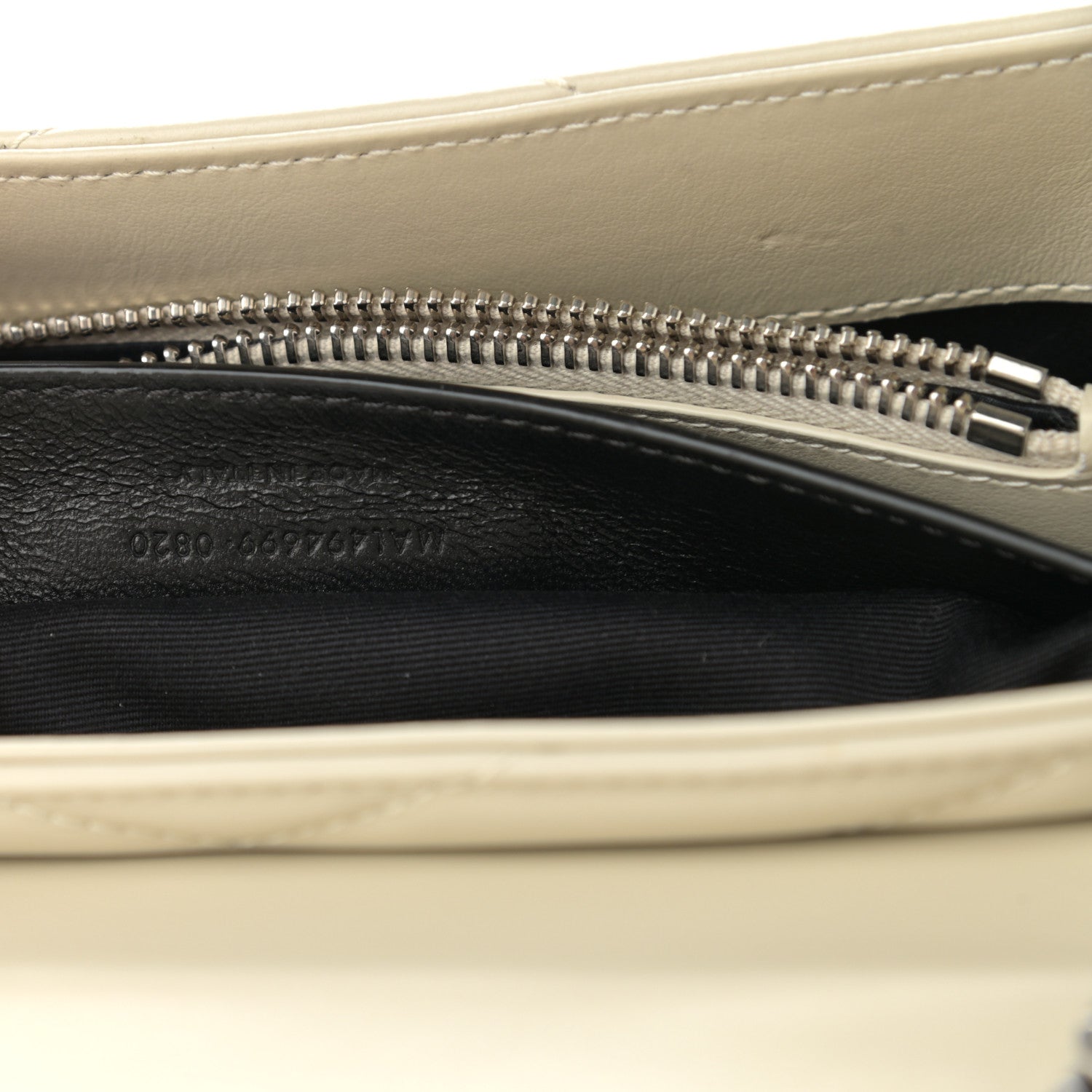 Saint Laurent Calfskin Y Quilted Monogram Small Loulou Chain Satchel Ivory 8 of 12
