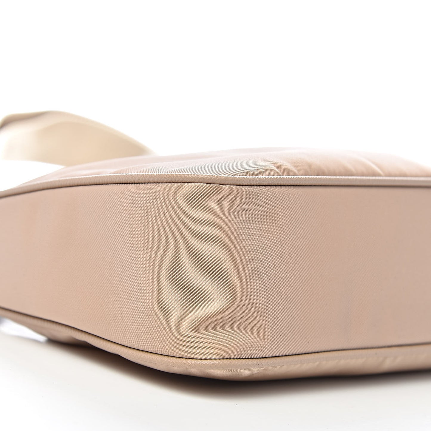 Nylon Re-Edition 2005 Shoulder Bag Cammeo