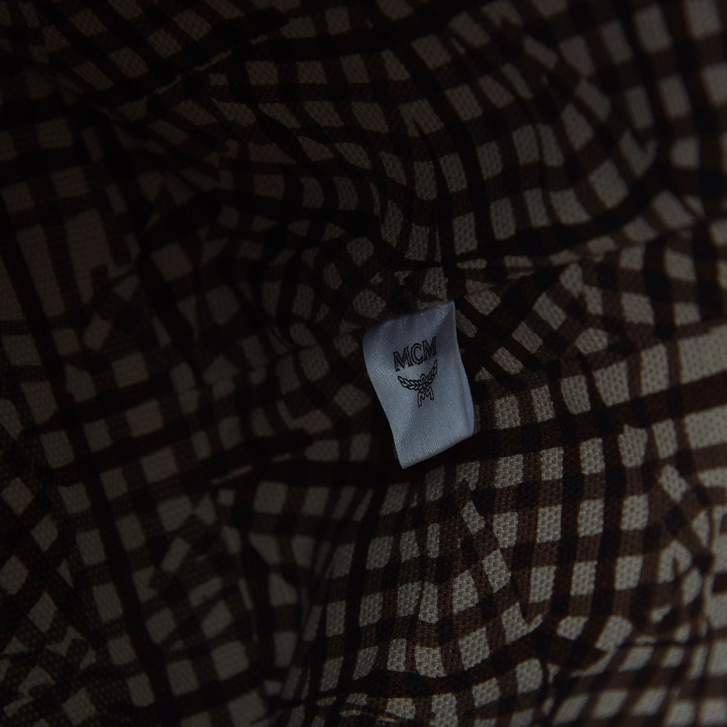 Visetos Medium Anya Top Zip Shopper Tote Cognac