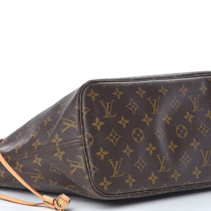 Louis Vuitton Monogram Neverfull MM 14 of 20