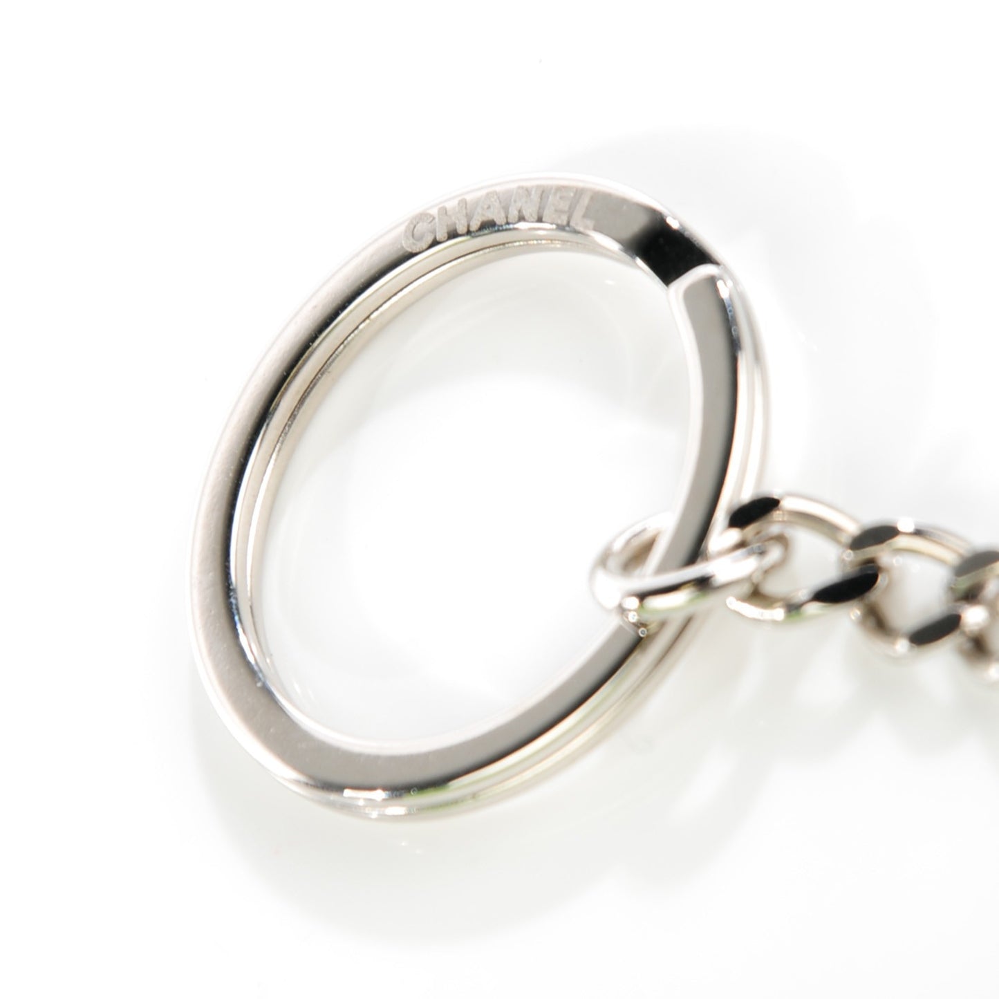 Patent Quilted Brilliant Key Holder Case Light Green