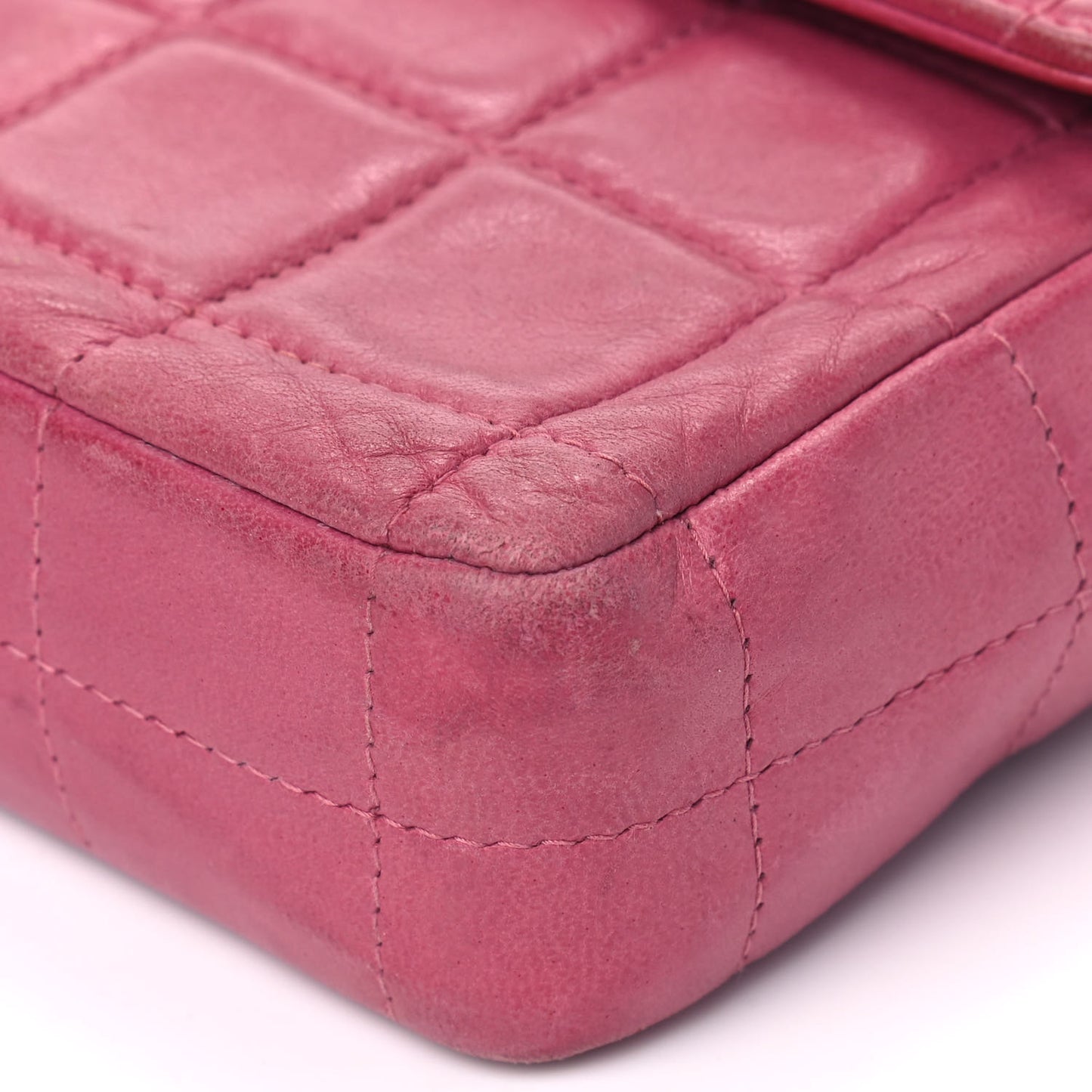 Lambskin East West Chocolate Bar Flap Pink