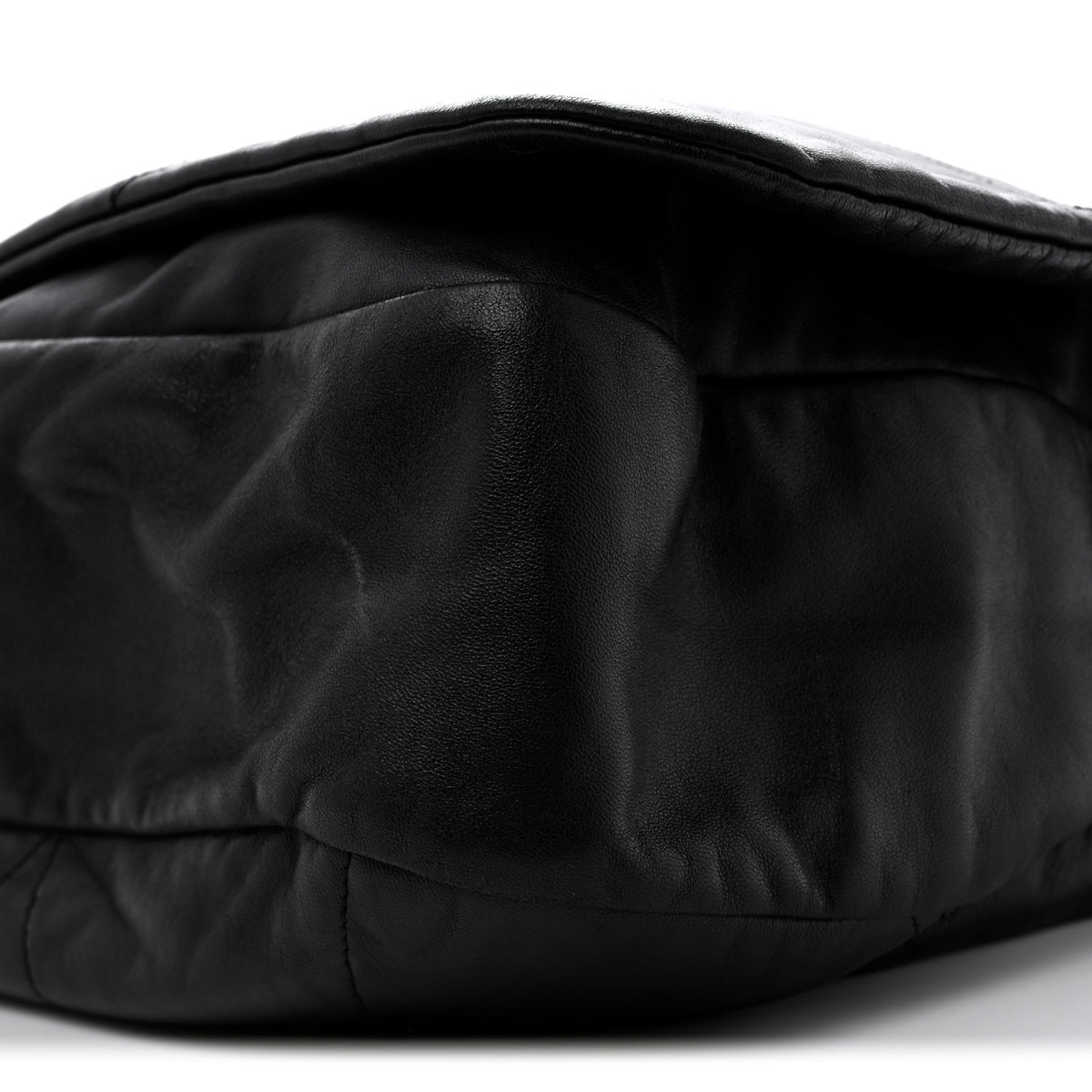 Lambskin Matelasse Monogram Large Jamie 4.3 Black