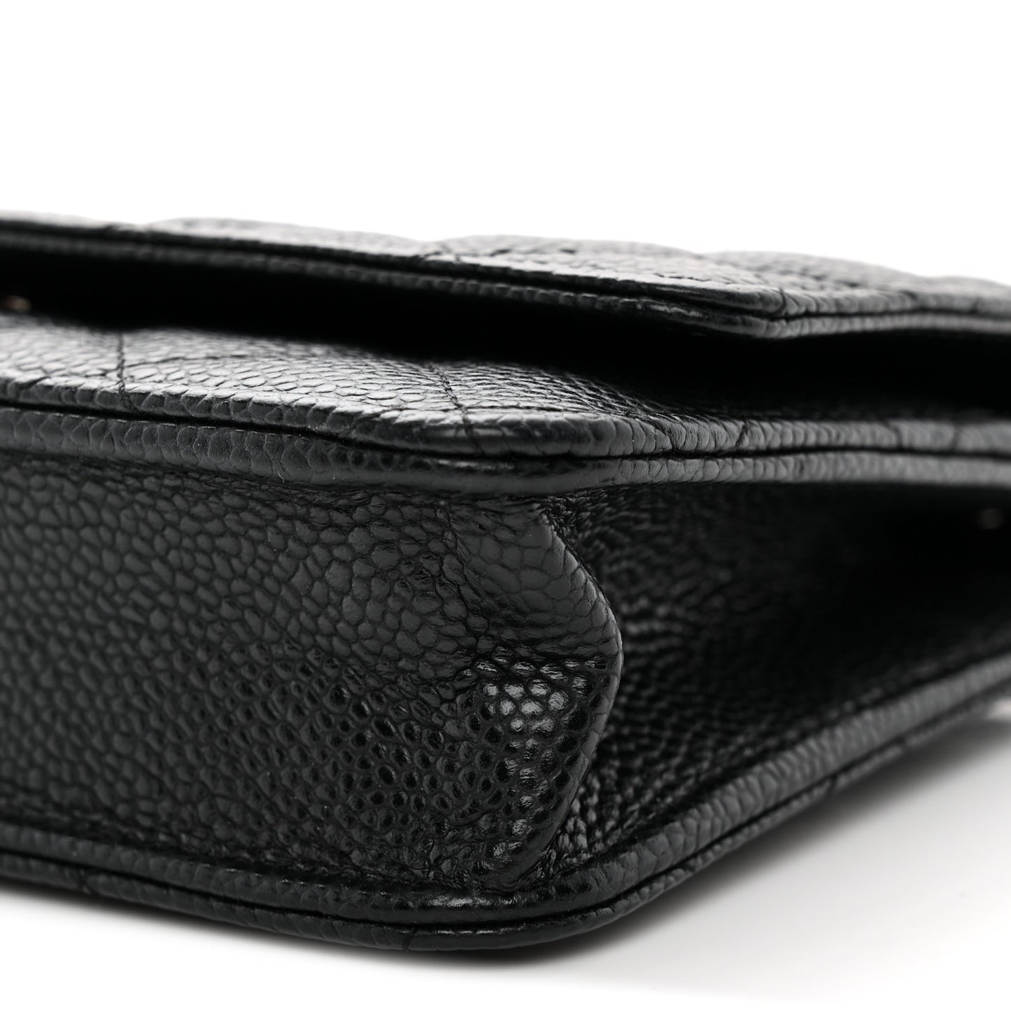 Caviar Quilted Wallet on Chain WOC Black