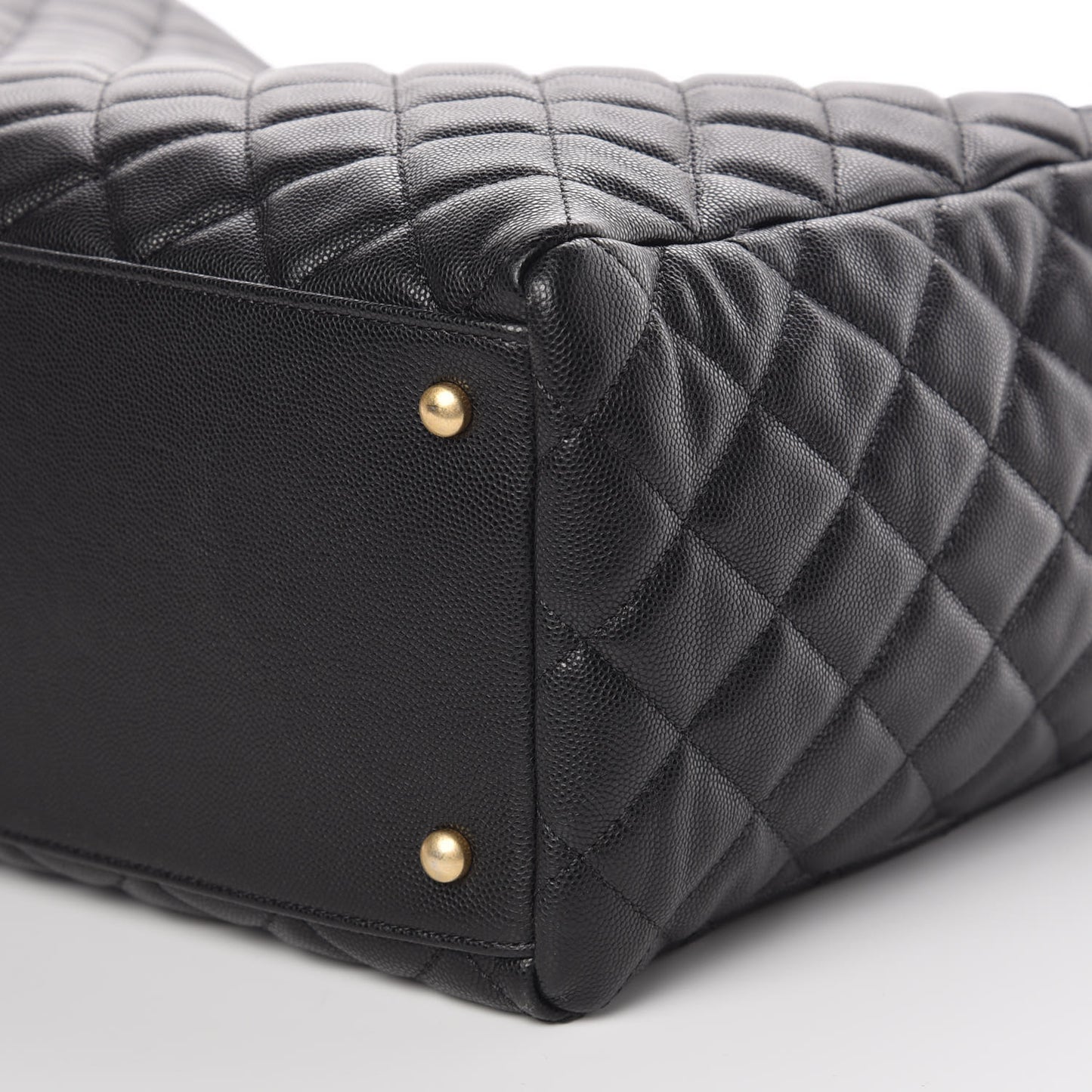 Caviar Quilted Large Coco Handle Shopping Tote Black