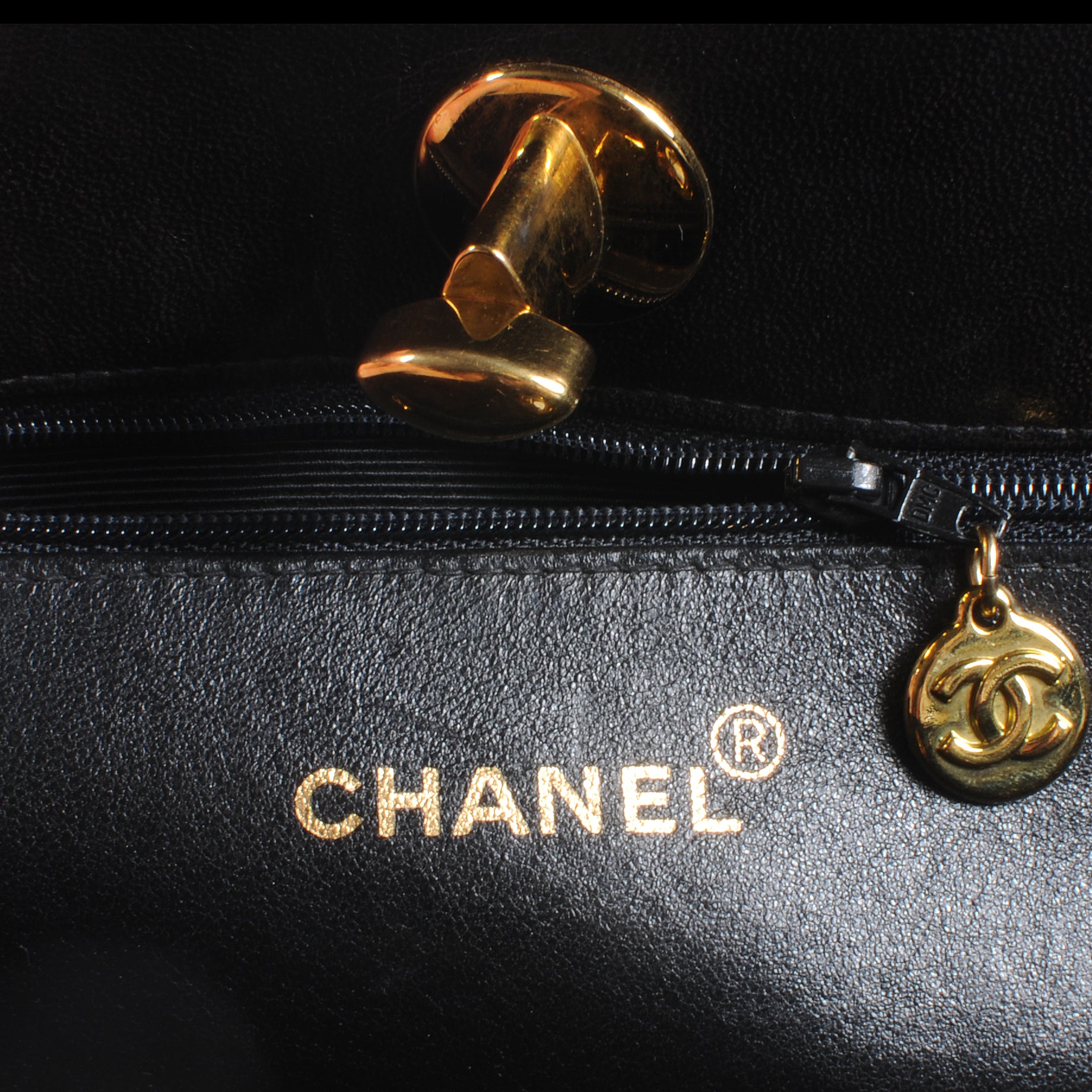 Chanel Lambskin Quilted CC Shoulder Bag Black 6 of 9