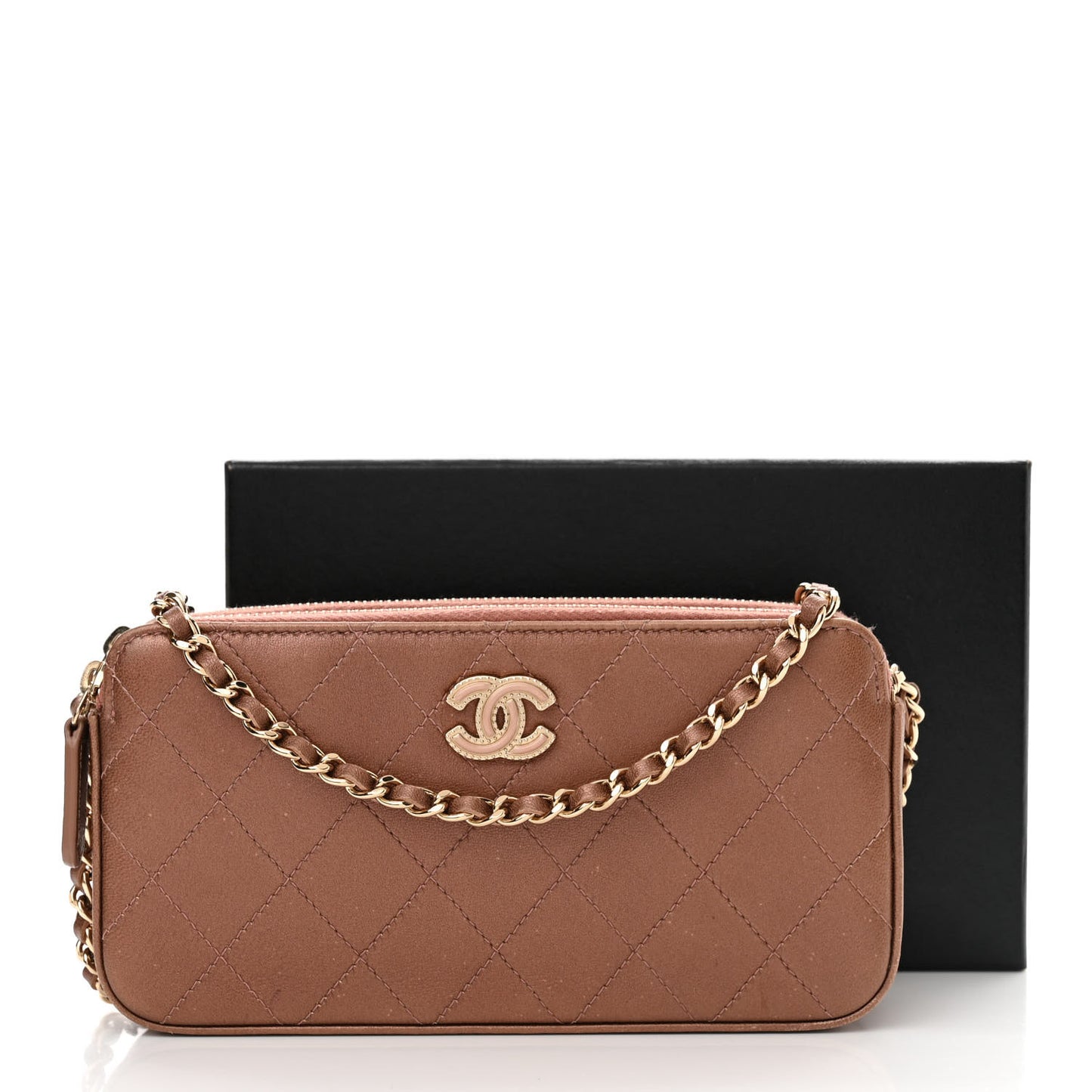 Metallic Goatskin Enamel Quilted Small Clutch With Chain Brown