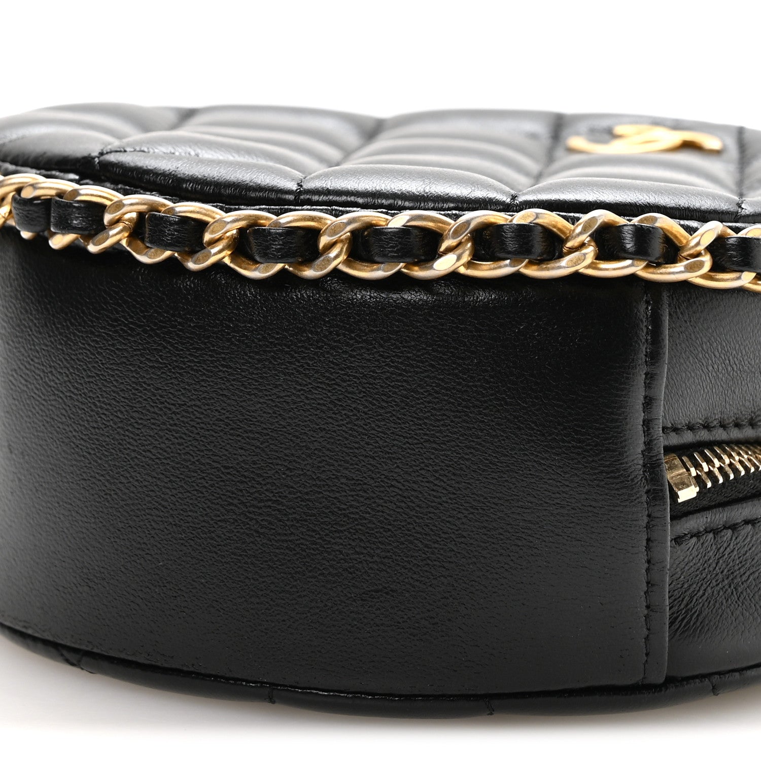 Chanel Lambskin Quilted Chain Around CC Round Clutch With Chain Black 10 of 10