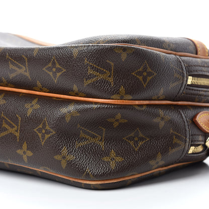 Louis Vuitton Monogram Reporter PM 7 of 22