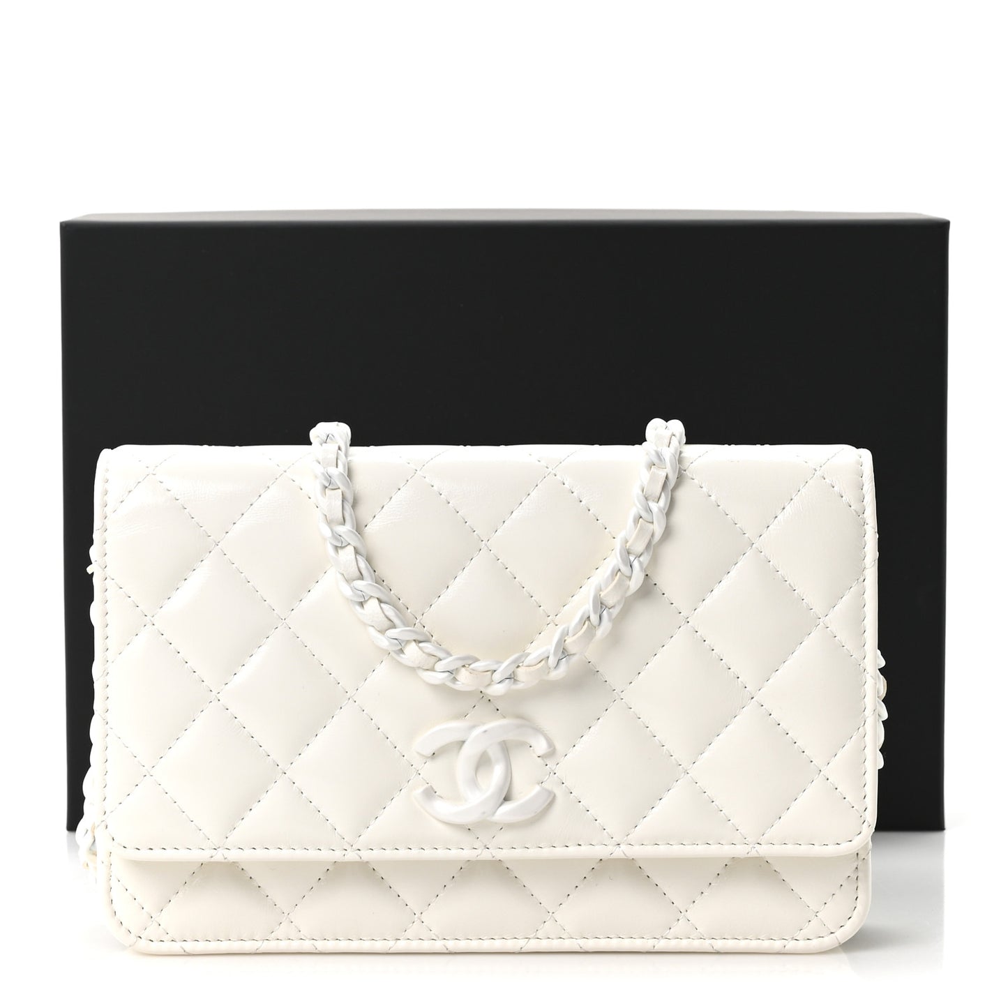 Shiny Lambskin Quilted Monochrome Wallet on Chain WOC White