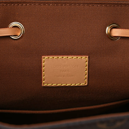 Louis Vuitton Monogram Montsouris PM 6 of 10