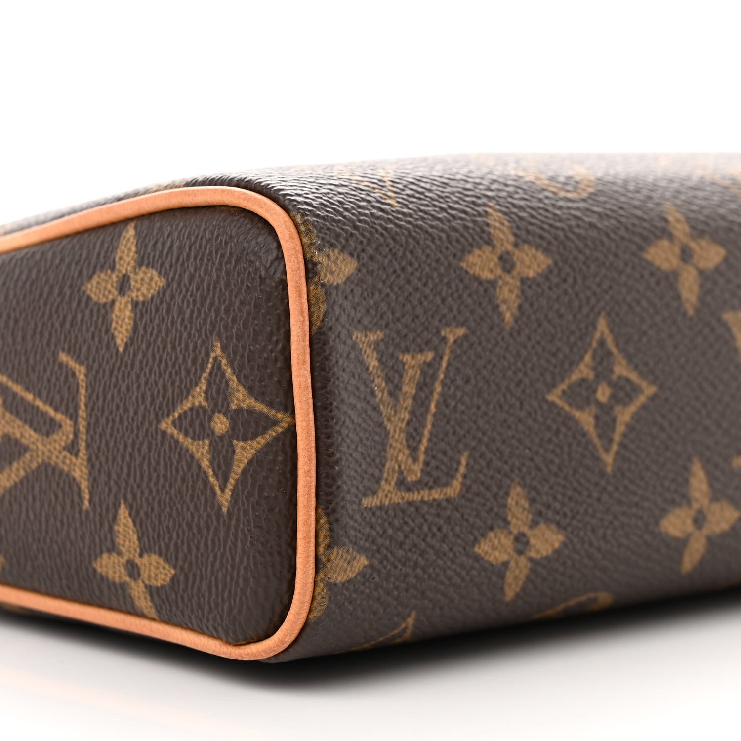 Louis Vuitton Monogram Recital 8 of 9