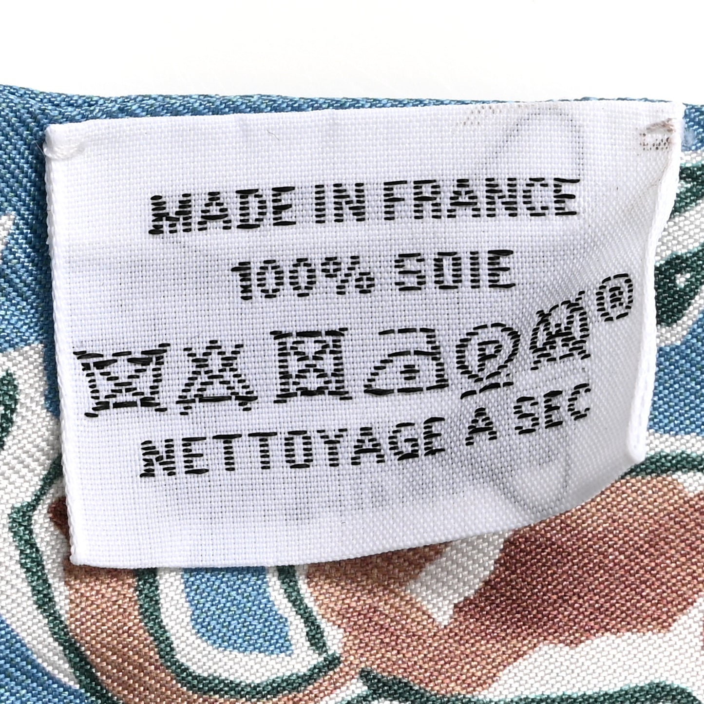 Silk Chevaux En Liberte Twilly Bleu Glacier Beige