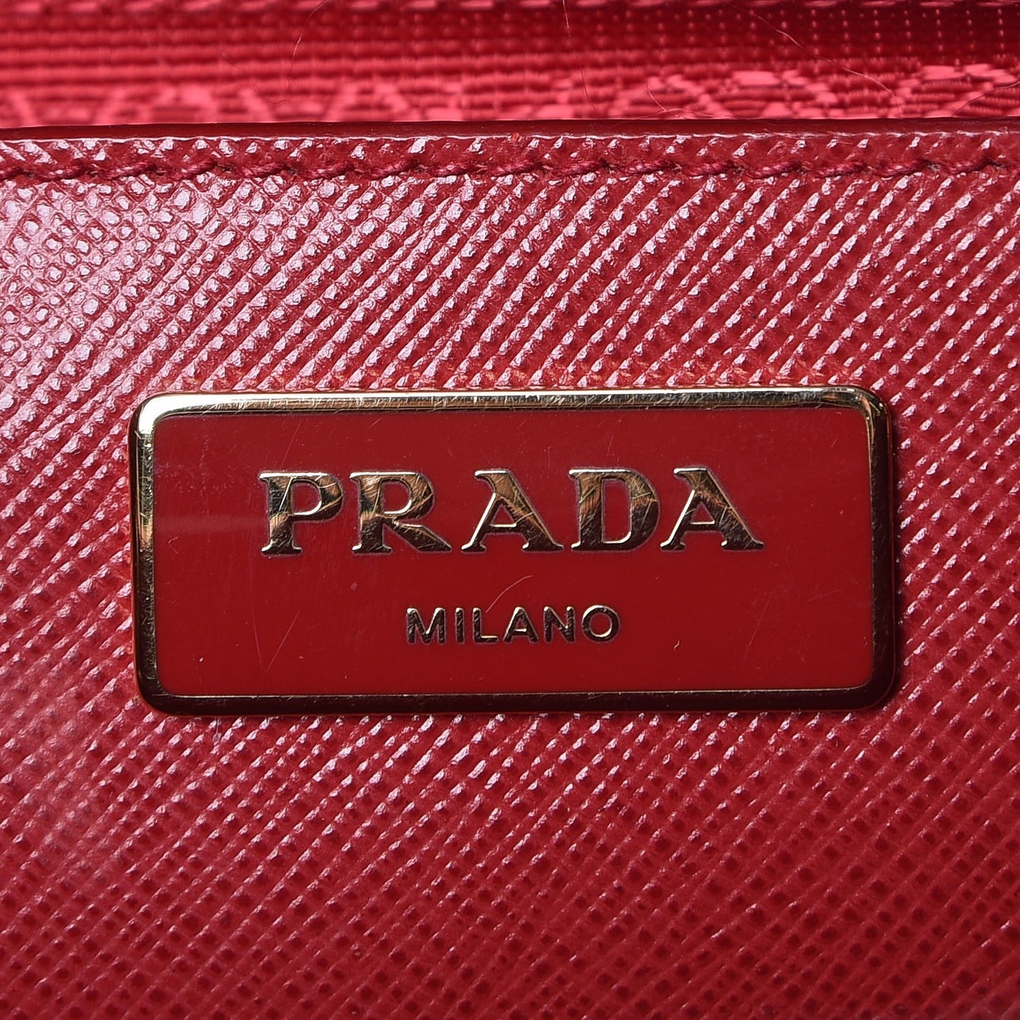 Saffiano Medium Galleria Double Zip Tote Fuoco