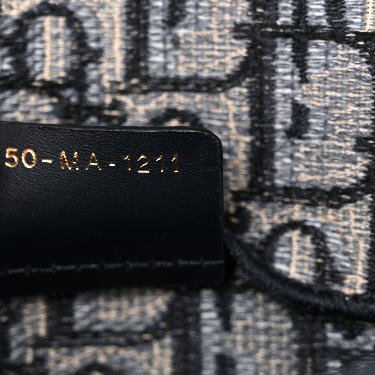 Oblique Slim Saddle Pouch Blue