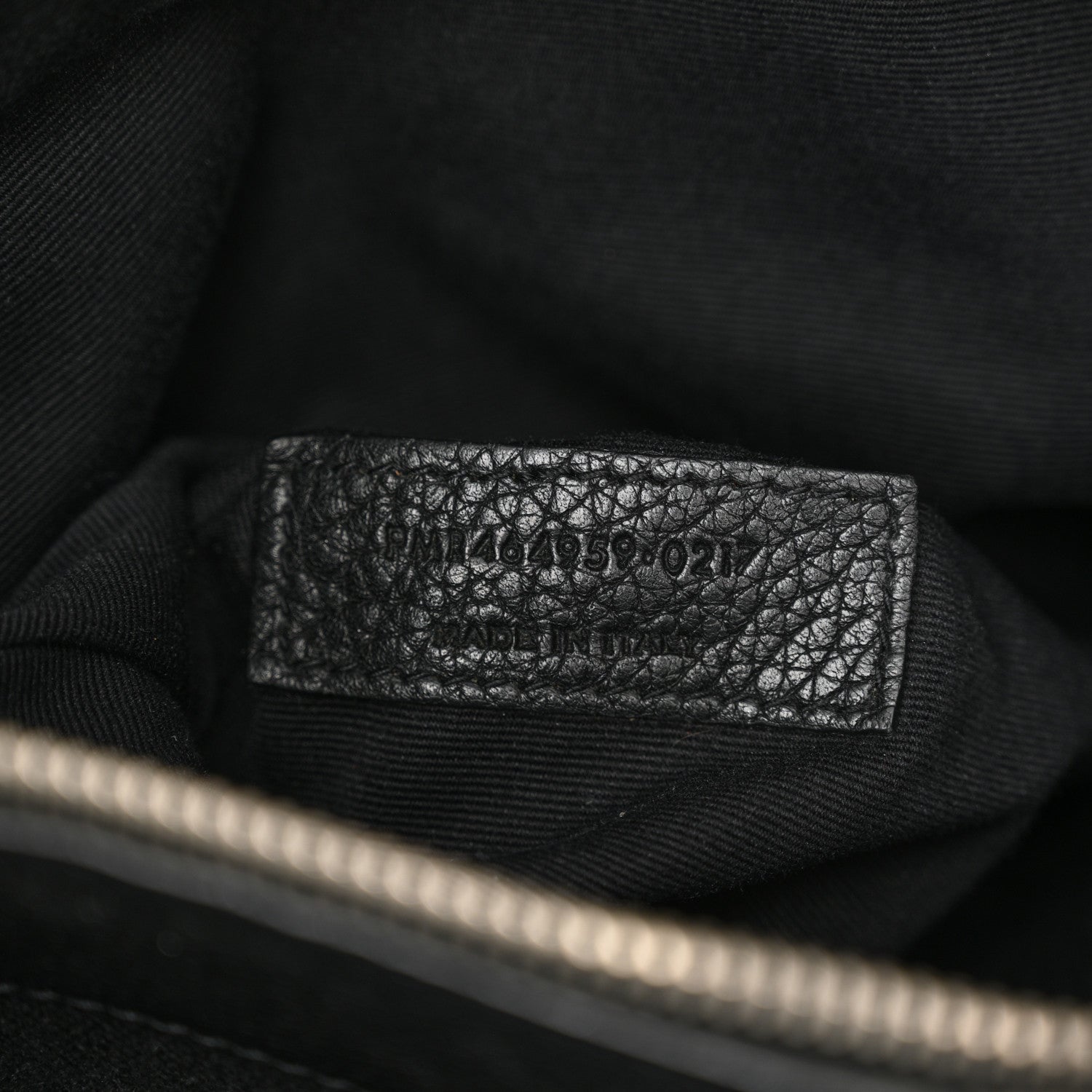 Saint Laurent Grained Calfskin Medium Souple Sac De Jour Black 6 of 20