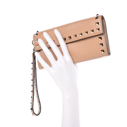 Valentino Garavani Calfskin Rockstud Wristlet Travel Wallet Camel Rose 2 of 11