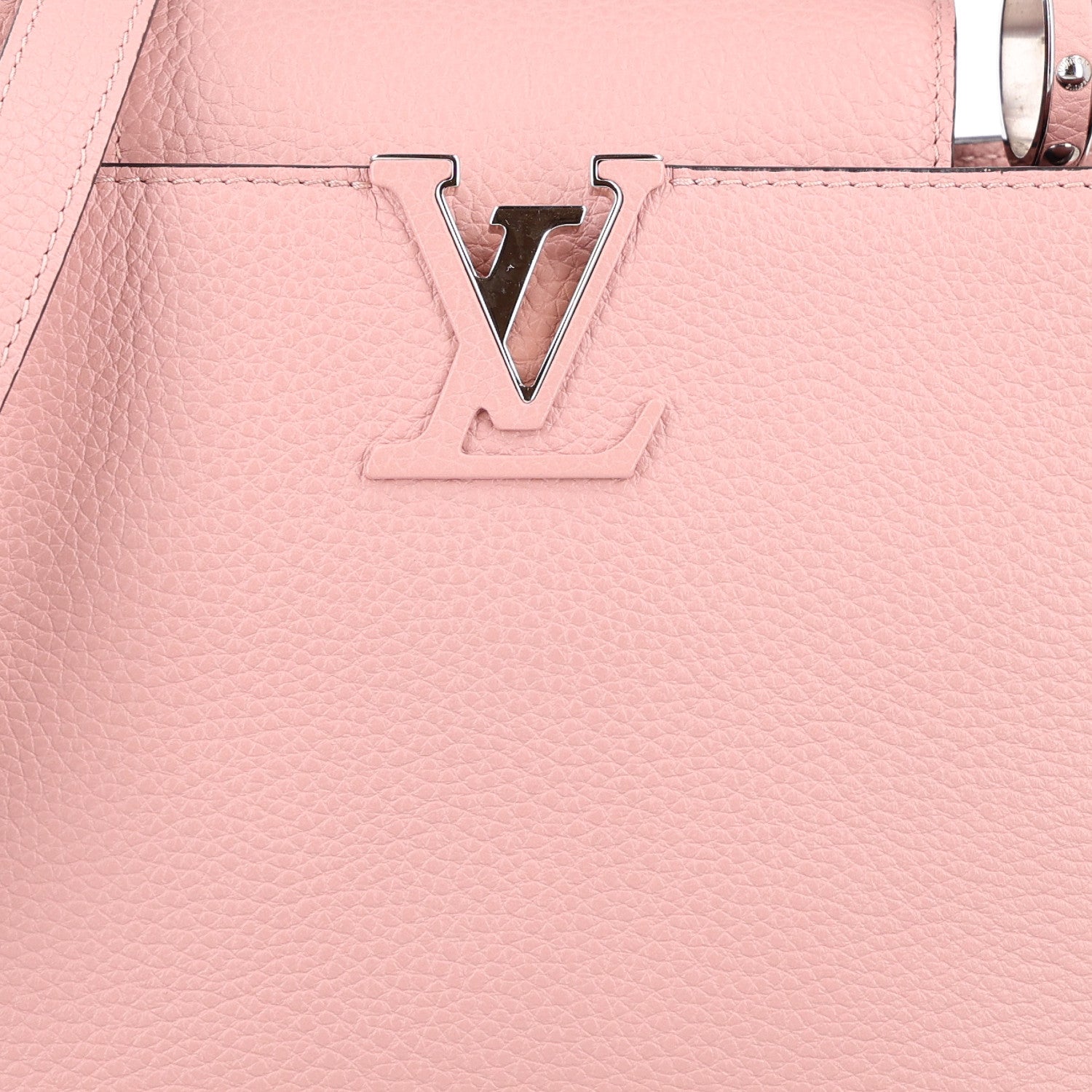 Louis Vuitton Taurillon Capucines BB Magnolia 7 of 9